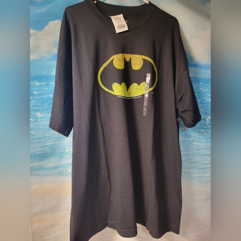 Batman‎ NWT Tshirt Mens Size 2XL
